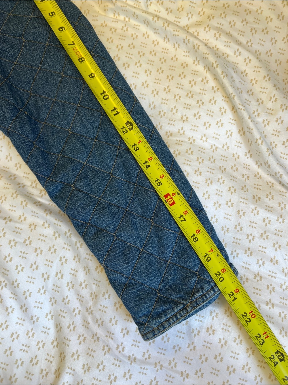 Vintage Liz Wear Quilted Denim Jacket Cropped Blue Button Front Women’s Medium - Picture 8 of 8